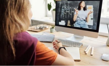 vipkid怎么样？与贝达英语、魔力耳朵那个更值得报