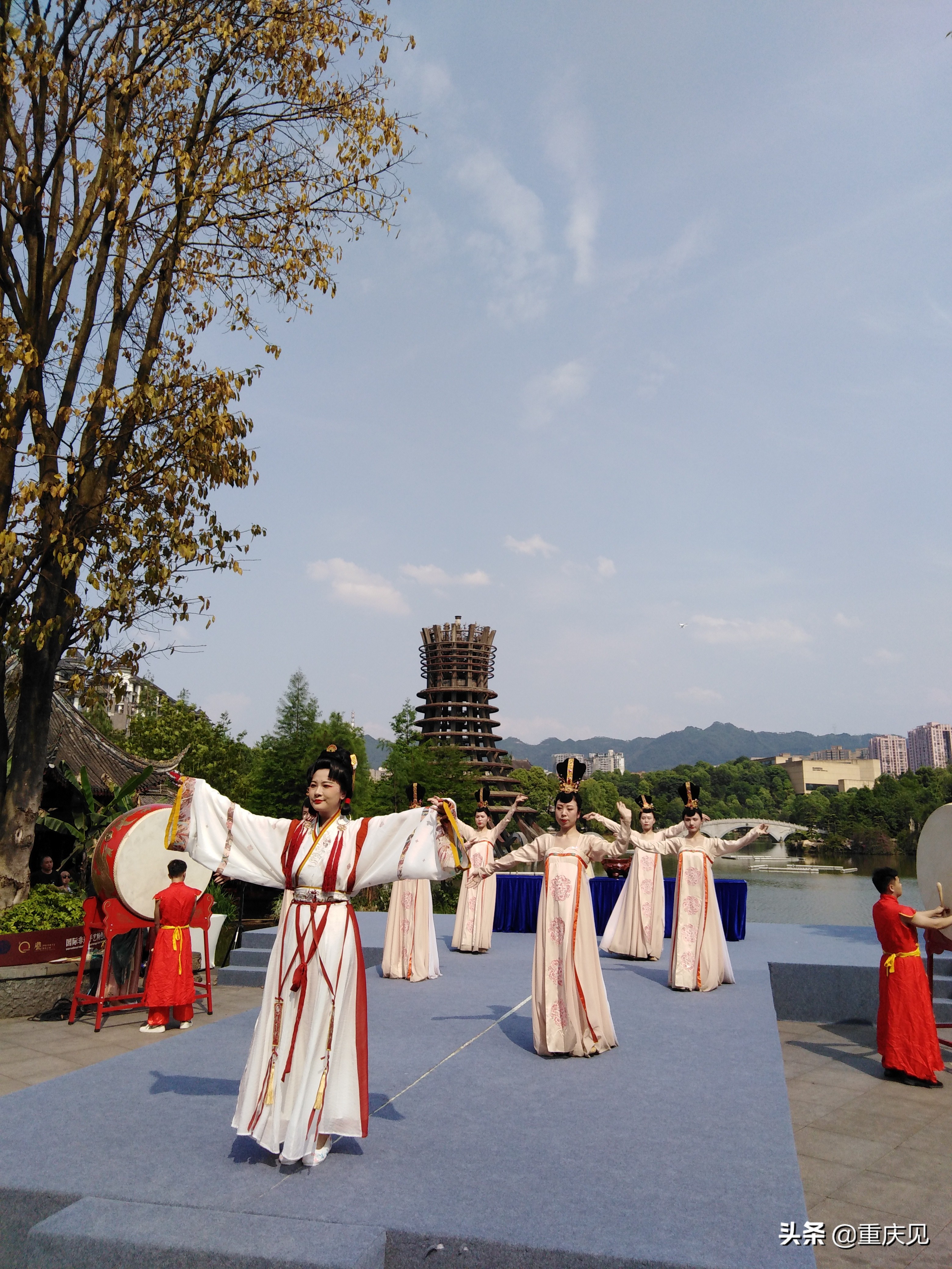 璧山春夏｜带TA去秀湖水街，赴一场时空之约，汉服国潮，衣袂飘飘
