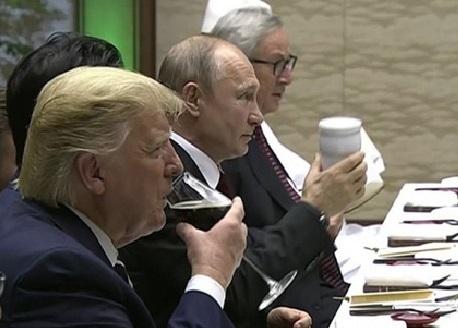 普京开的最新款车,普京座驾是什么车多少钱