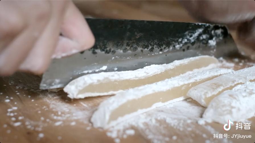 qq弹弹还能拉丝的迷你小零食,qq弹弹有嚼劲零食