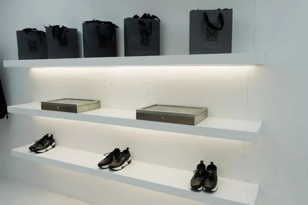 一姐来了图片,一姐来了有几个账号