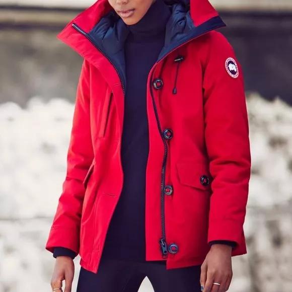 近期的加拿大鹅羽绒服事件,加拿大鹅事件最近进展