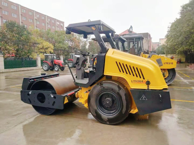 路通6吨压路机价格,路通6吨全液压压路机