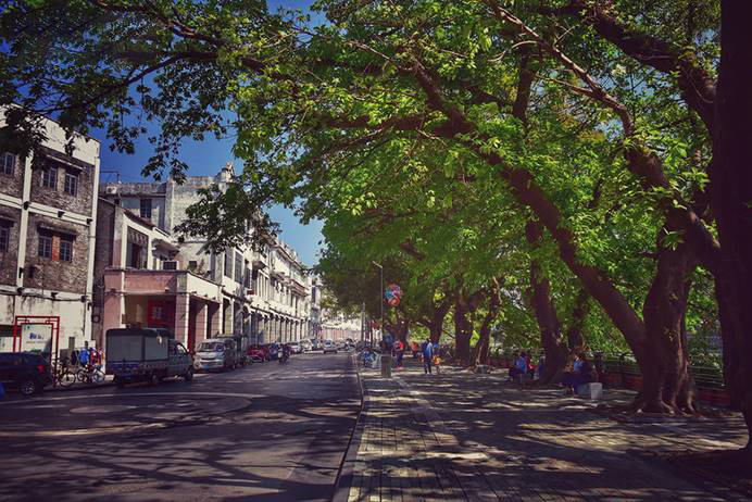 全新一代瑞虎8穿越剑门关,全新一代瑞虎8十万人百城公测