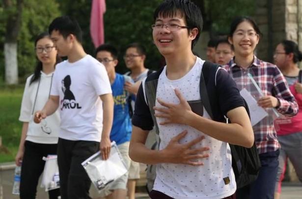 高考落榜生还有哪些出路,高考落榜后有哪些出路的视频