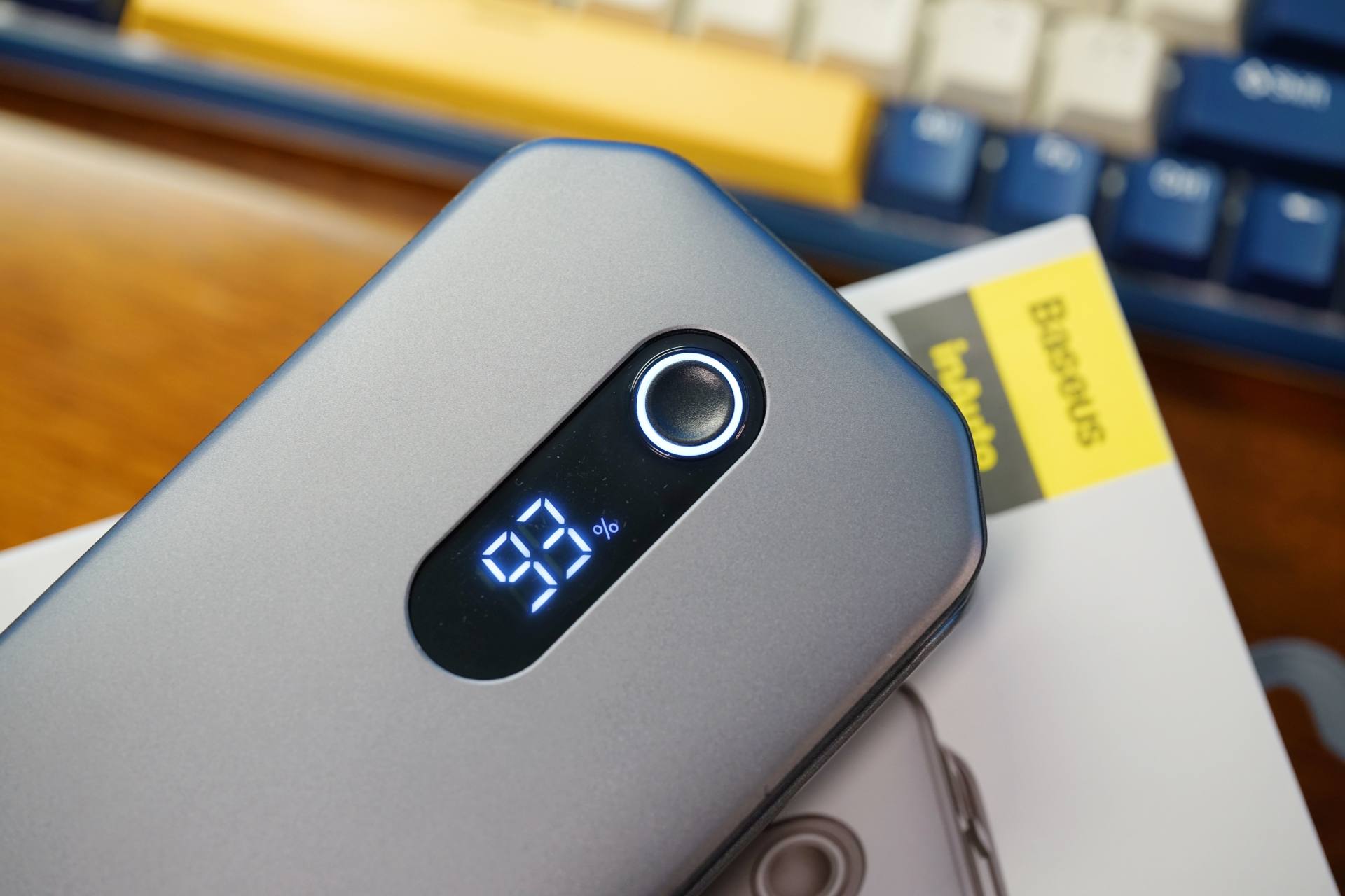 12-24伏汽车应急启动电源哪个好,汽车应急启动电源16.8v会烧马达吗