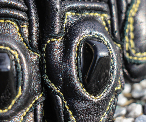 平价摩托车手套测评,冬季骑行手套摩托车测评