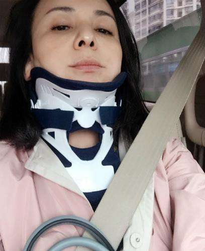 颈椎不舒服可以戴脖套吗,颈椎病肩颈酸痛能用颈托吗