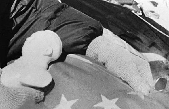 攀登者这部电影传递的精神,攀登者背后的故事致敬中国高度