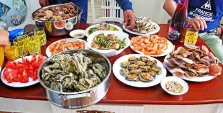 藏在日照的海边,竟然有一处世外桃源,赶海,捕鱼,温馨民宿……