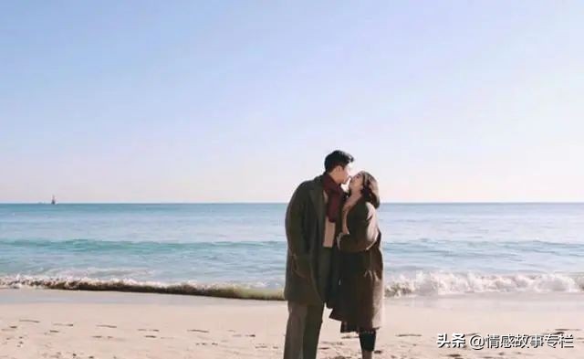 超浪漫的表白句子简短一点,这12句表白情话男生听了会脸红