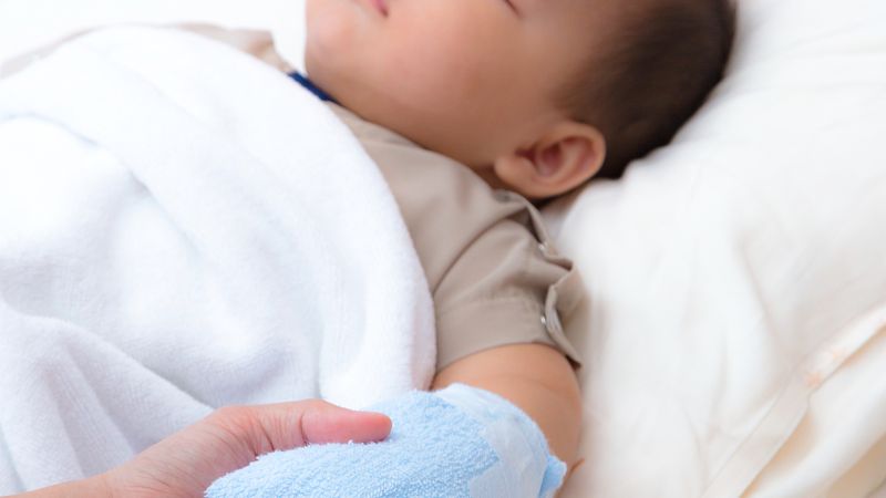 堵奶有硬块很痛怎么解决,喂养管堵塞处理