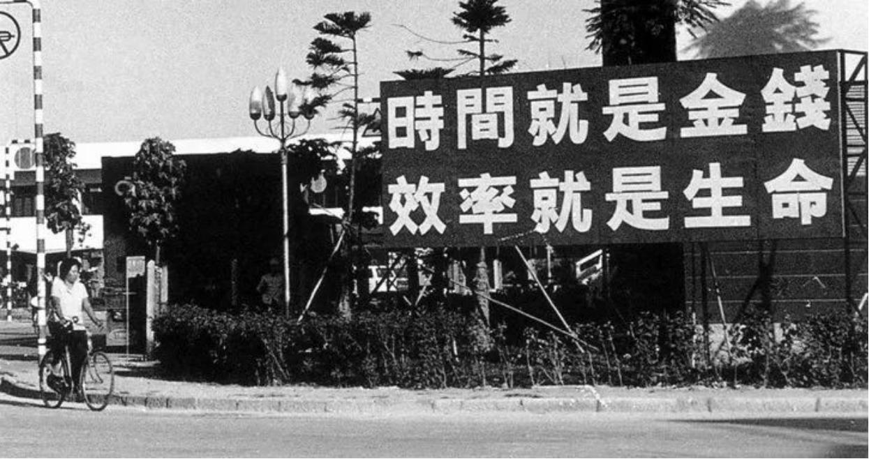 3000多的macbookpro16gb,3千多的苹果macbookpro16寸