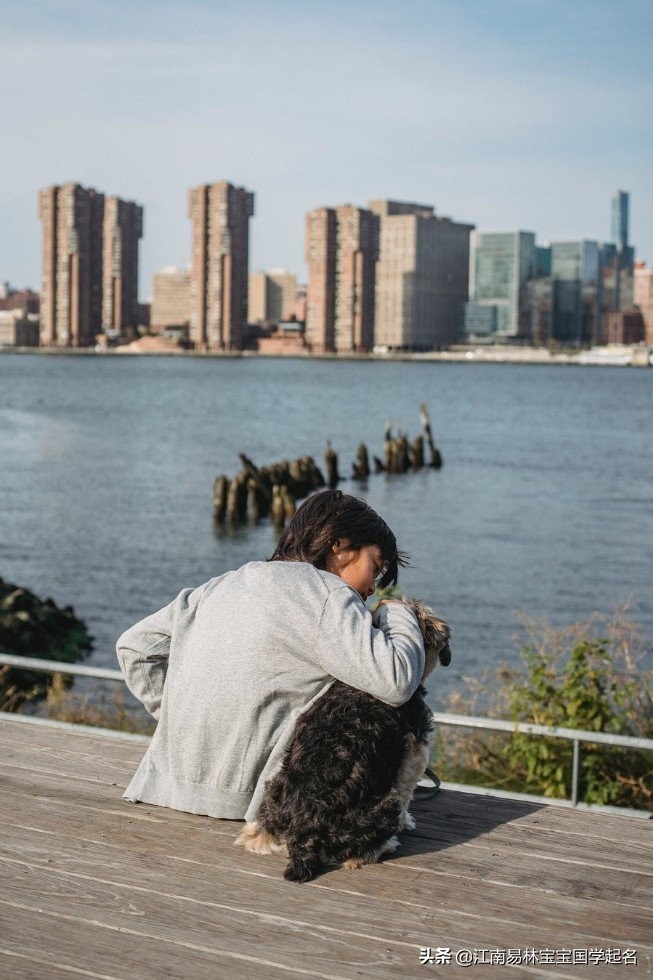 周姓女孩诗经楚辞中的绝美名字,楚辞里儒雅大气的三字女孩名字