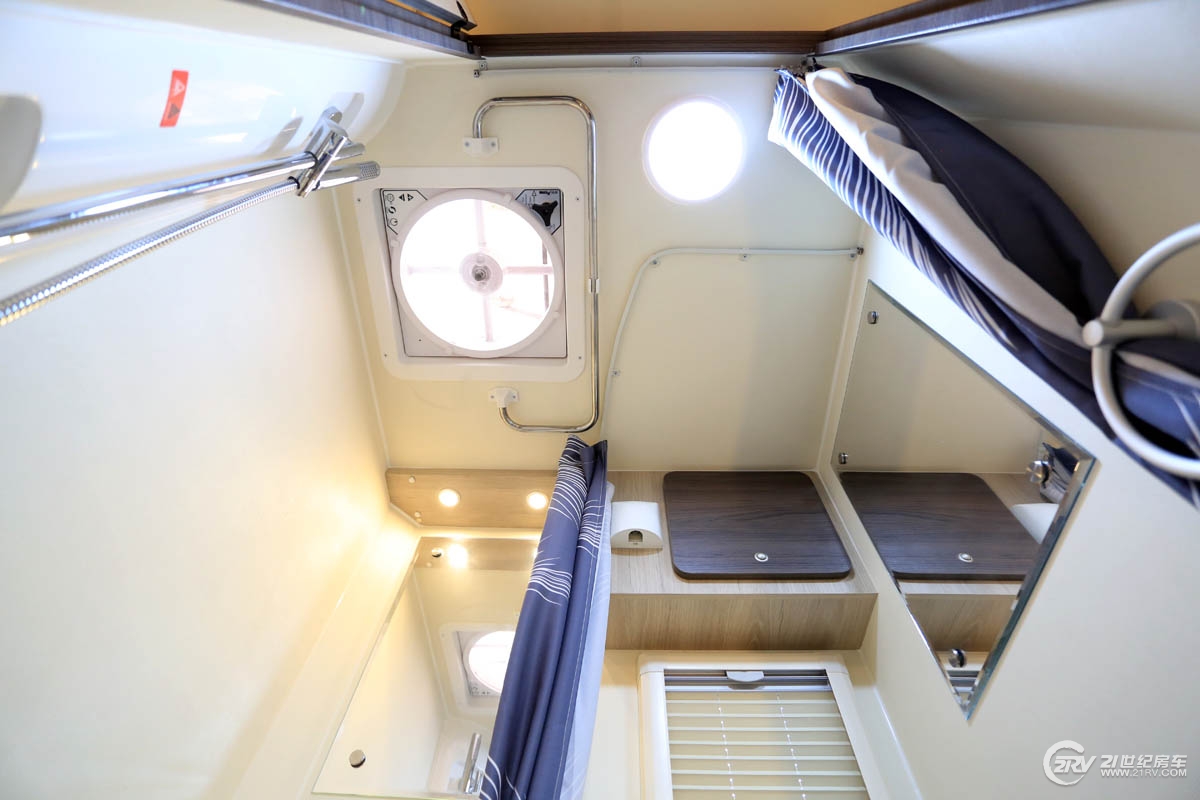 亚特b型房车最新款,10年的房车