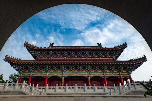 大明“末世真龙”：崇祯本是道家子，为何改奉“天主教”？