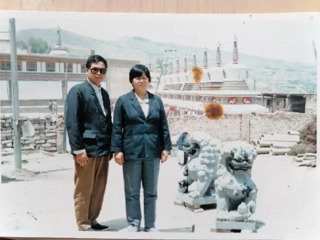 给老婆的结婚纪念日蓝宝石礼物,结婚纪念日蓝宝石蛋糕