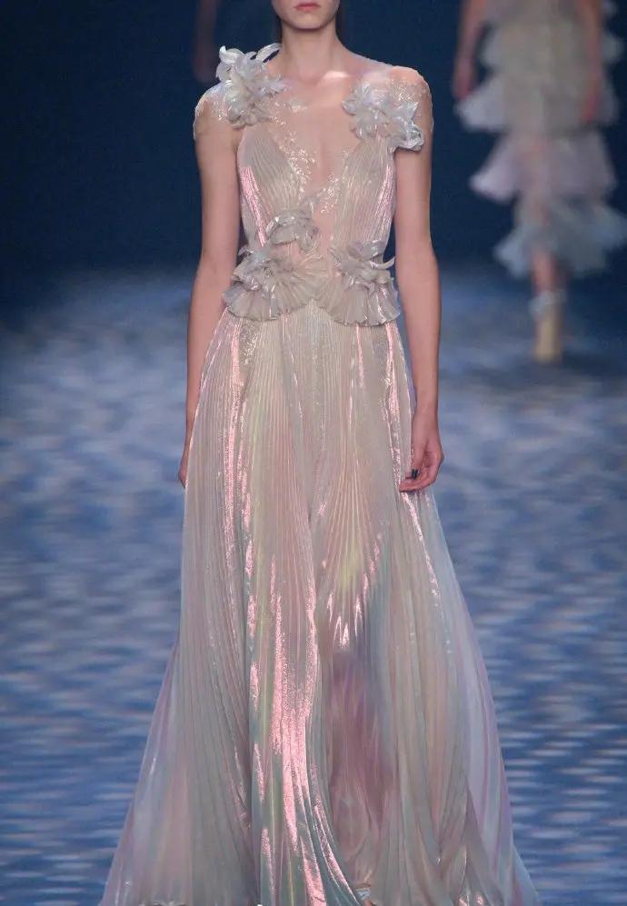 eliesaab2018高定晚礼服,valentino高定晚礼服2019