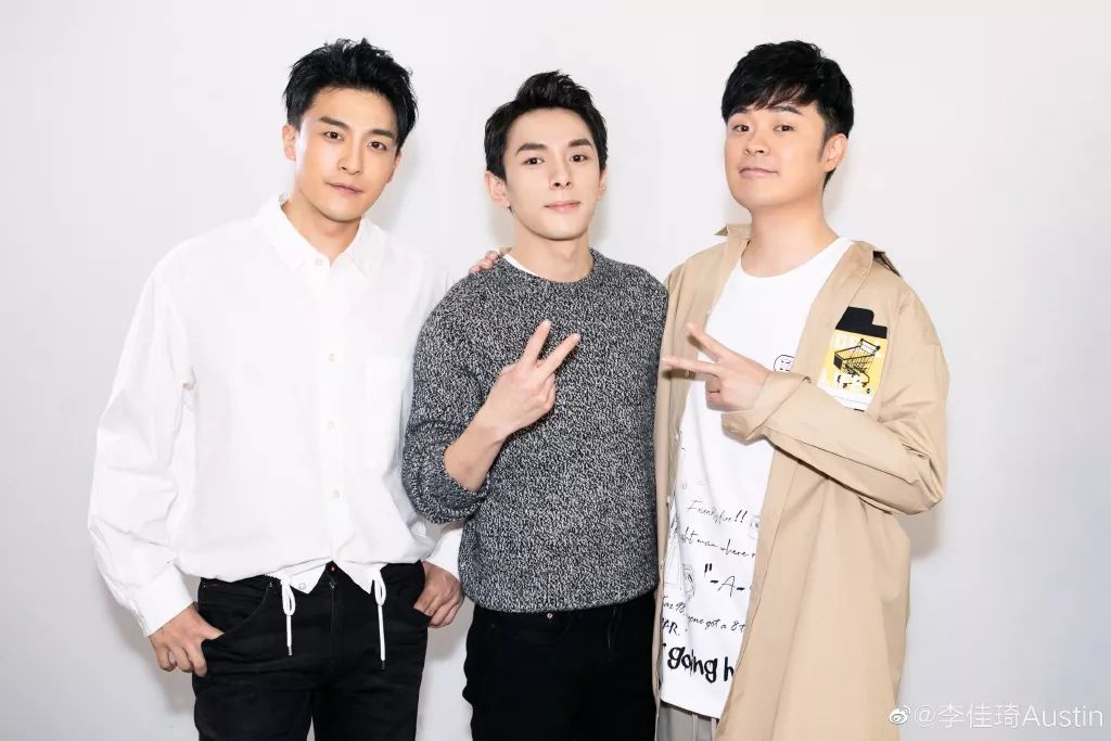 双11战报李佳琦,李佳琦vs薇娅双十一