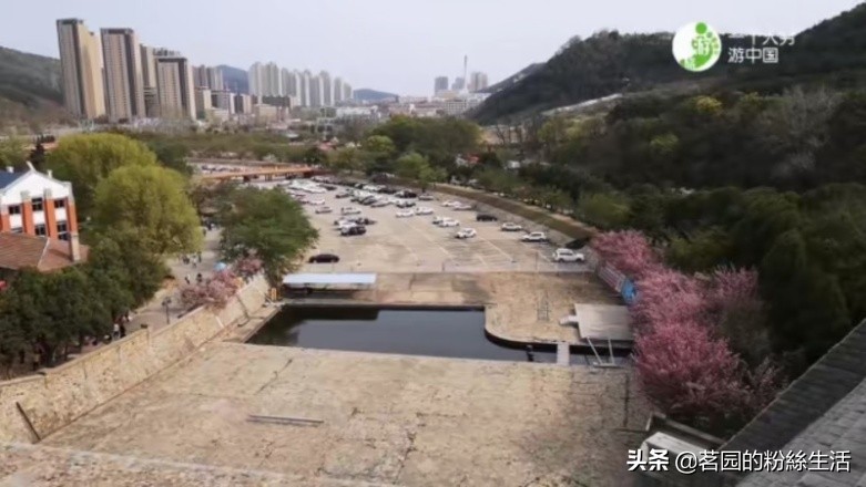 大连202路有轨电车星海公园,大连海事大学海景食堂