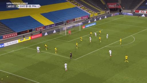 姆巴佩破门大巴黎3-0胜ac米兰,姆巴佩带领巴黎淘汰巴萨