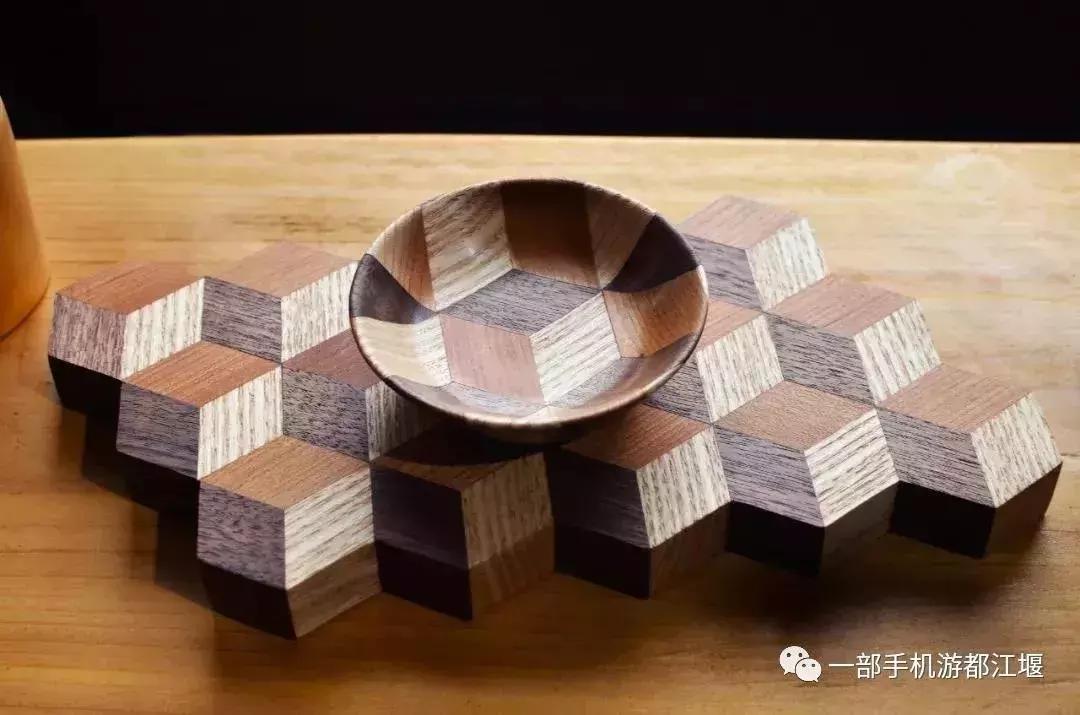 拒绝“人从众”！这个国庆必须到都江堰耍个“懒”，老街茶房、泥塑木作、古园书屋，快来享受你的小闲趣~