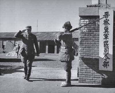 十大元帅中，*荣臻聂**究竟有何战绩，让他在授勋时获授元帅头衔？