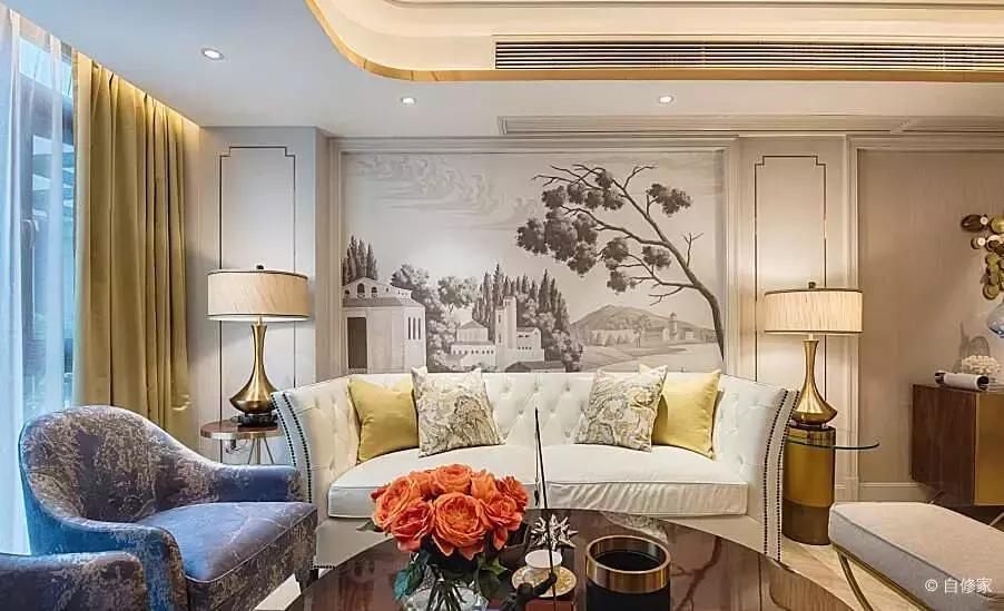 他家像宫殿!巨型水晶灯,黄金瓷砖,金碧辉煌,住上一晚值了