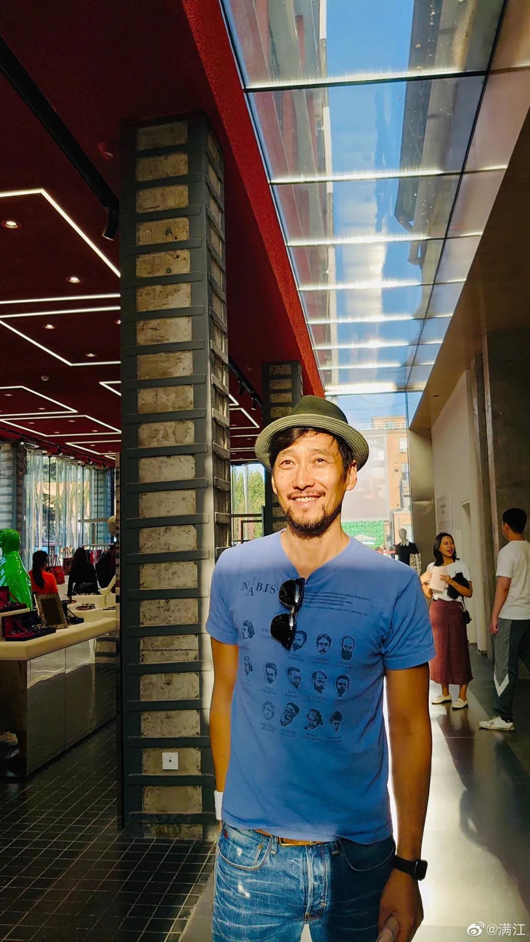 春见满江红,又见贺兰满江红