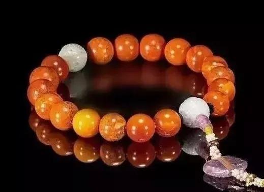 东西越老越值钱？这3种“传家宝”，别再当宝了