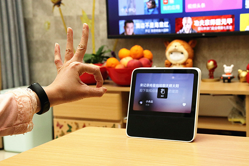 小米redmi小爱触屏音箱pro8,小米小爱redmi8触屏音箱评测