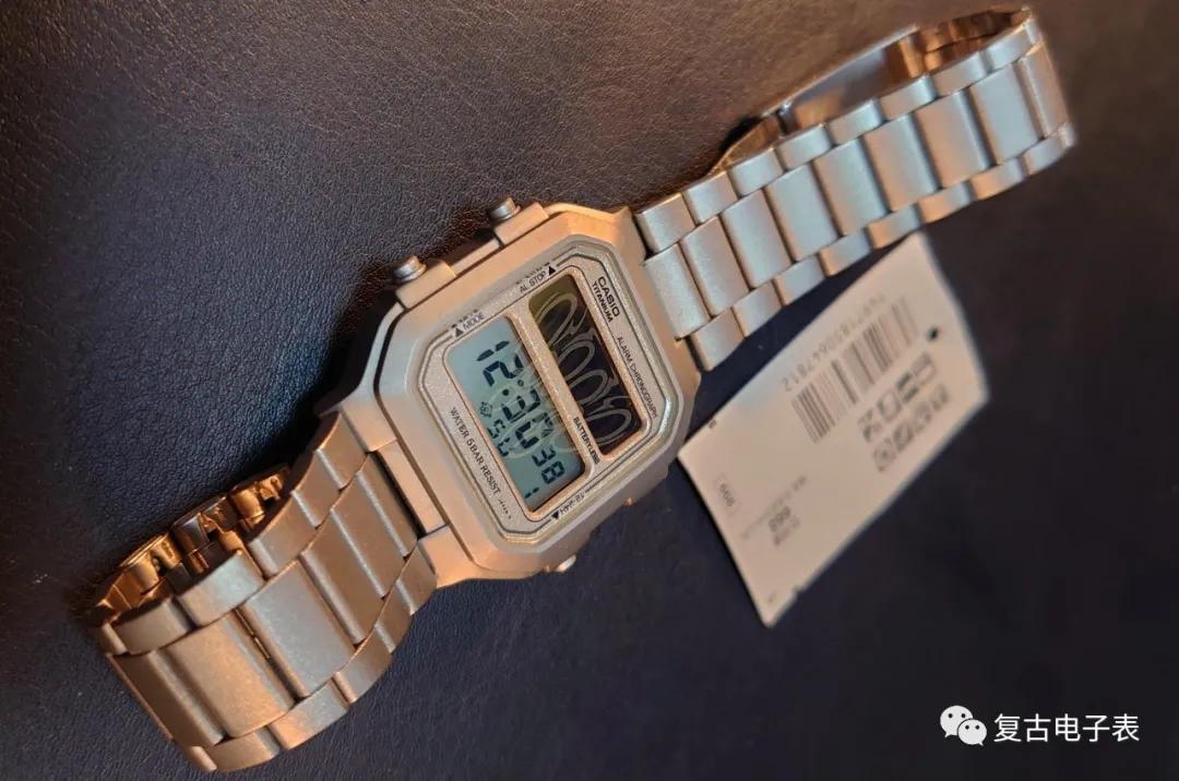 LINEAGE系列前身——全钛方块CASIOLIN155