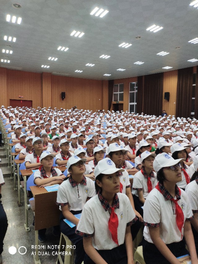 开学季是离别也是归途未来可期,前路漫漫未来可期孩子们毕业快乐