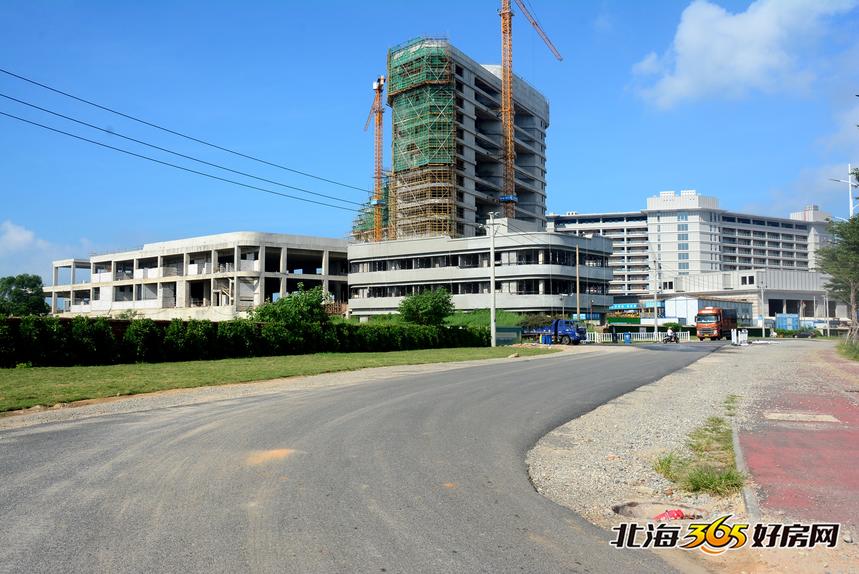 乳山银滩有在建的星级酒店吗,北海靠银滩的星级酒店推荐