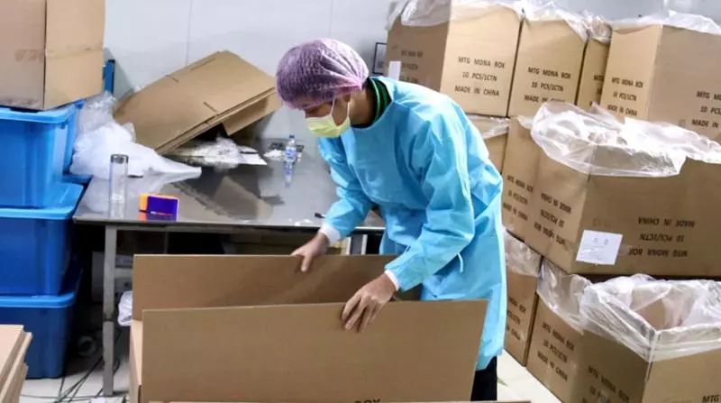 一个人的生产线,一个人一个岗位的流水线