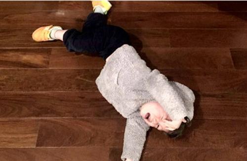 00后的童年有手机玩具吗,00后小时候是不是有智能手机