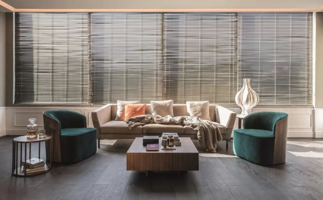 一座宅之于一个家，正如一个展之于一座城