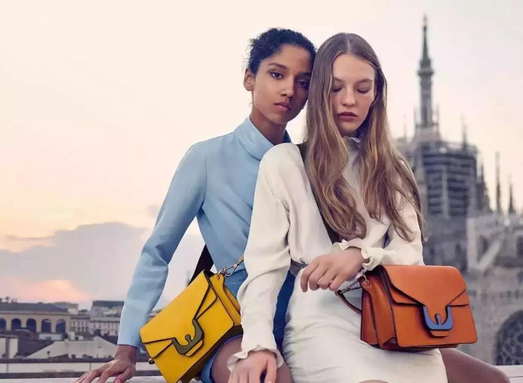 国内十大小众轻奢品牌包包500以内,适合夏季的轻奢包包百搭