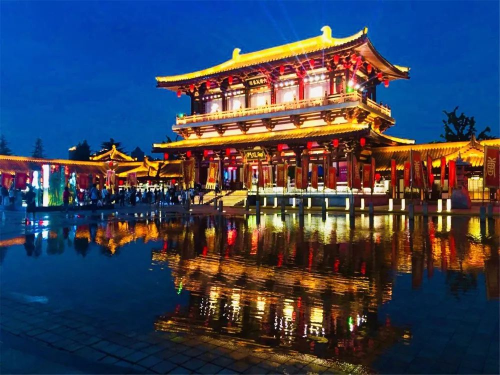 登上这艘船的密码叫“开元”