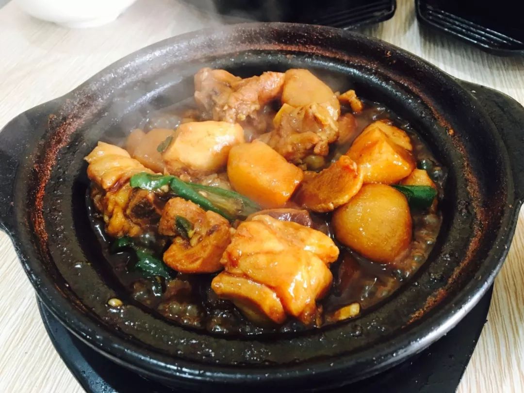 在培华，我4年胖了10斤！食堂是减肥路上最大的绊脚石