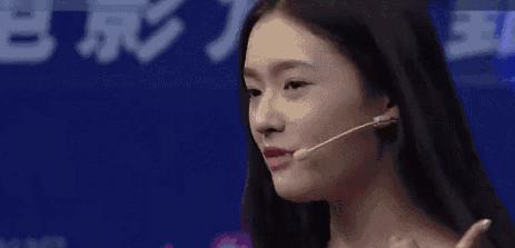 她大概是女明星中最成功的“美妆博主”