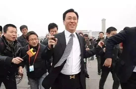 恒大1.97万亿的债务是如何组成的,恒大是怎么欠下1.97万亿债务的