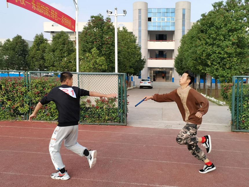 金安中心学校田径运动会比赛,金安区马头镇十字路初中运动会