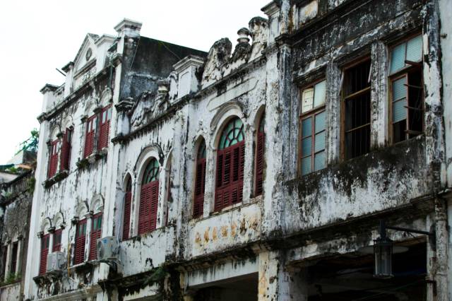旅游海岛比三亚好玩,五月的东海岛景色不亚于三亚