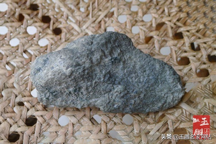 玉石图片真假鉴别,玉石肉眼可见图片