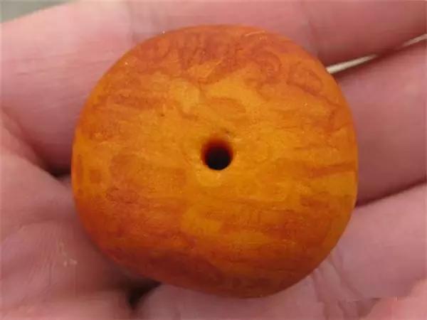 老蜜蜡与新蜜蜡区别是什么,老蜜蜡和新蜜蜡的区别有什么