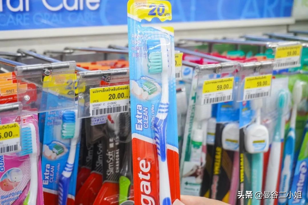 泰国711物品推荐,泰国711行李箱多少钱