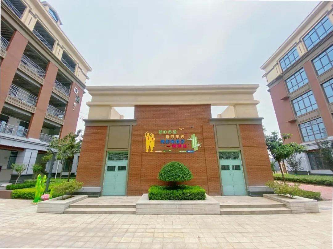 河南省实验学校许昌中学官网,2017许昌实验中学招生