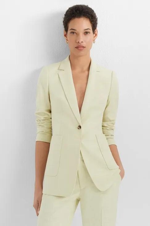 40岁的妈妈适合穿什么鞋子品牌,妈妈适合穿的布鞋子推荐