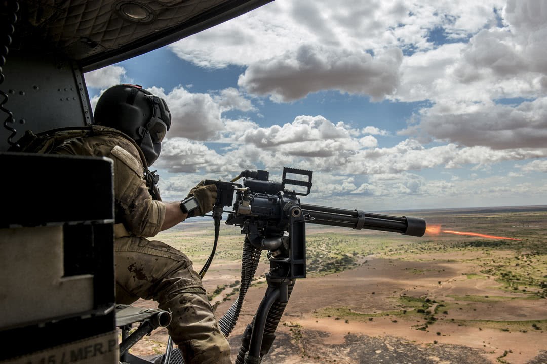 珠海航展14.5毫米三管转管机枪,新型轻机枪珠海航展